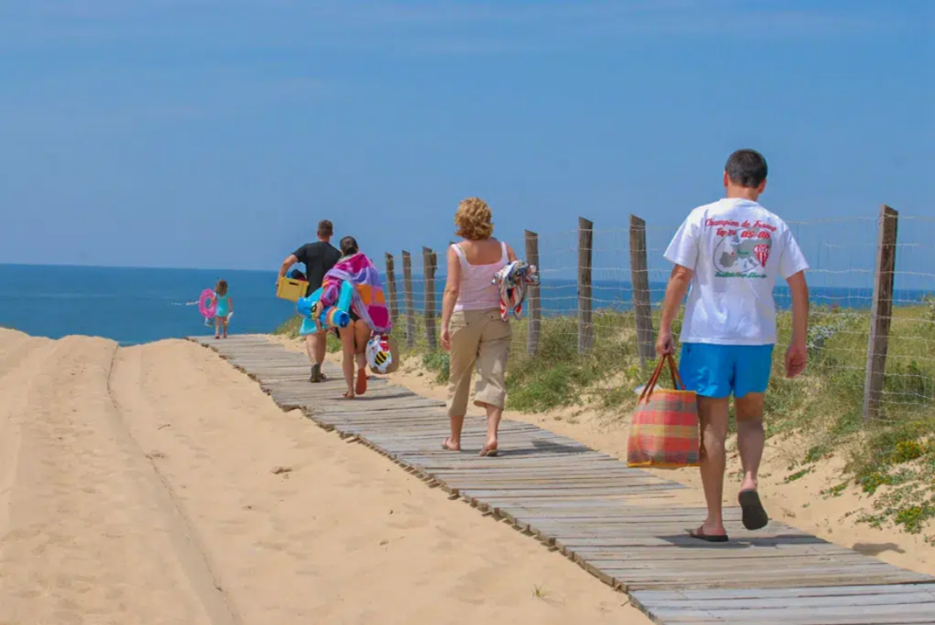 Screenshot 2025 04 23 at 13 44 38 Camping Paradis Albret Site Officiel Meilleur Prix Garanti